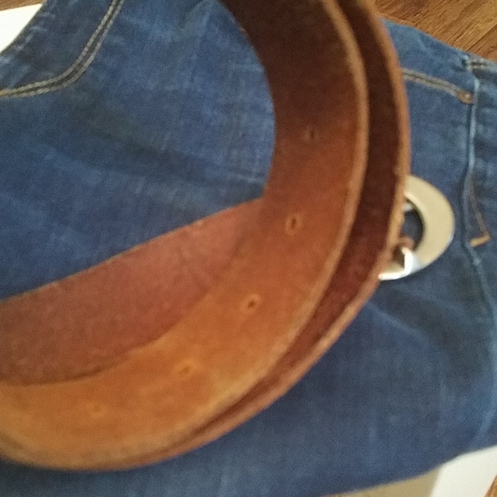 Rustic brown leather belt - Picture 3 of 6